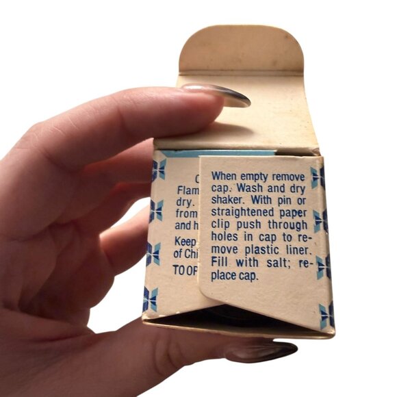 NIB Vintage Avon Crystalpoint Salt Shaker Cotillion Cologne | Full w/ Box - Picture 4 of 7